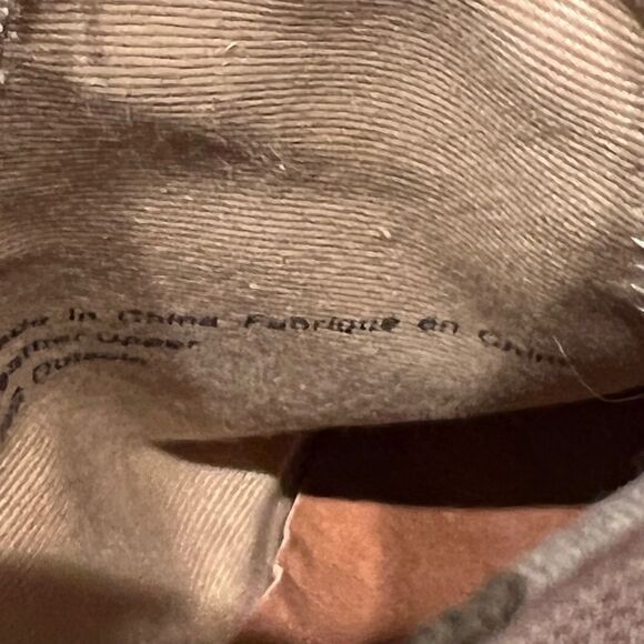 Cream bootie  - Picture 10 of 11